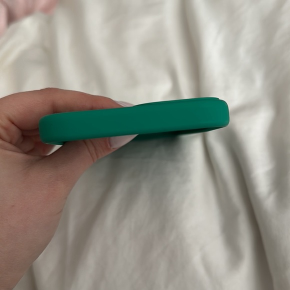 OTOFLY EMERALD GREEN IPHONE 12 PRO MAX CASE - Picture 7 of 8